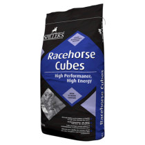 Køb Race Horse Cubes i dag - Frit levereret ved kun 6 sække